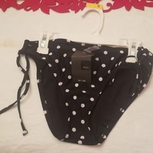 Black bottom bathingsuit